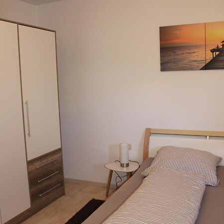 Ruhige Ferienwohnung In Der Rhoener Natur Schonau an der Brend ภายนอก รูปภาพ